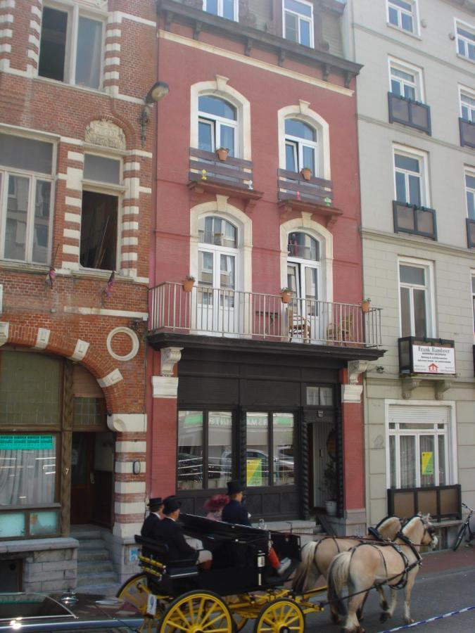 布兰肯贝赫"Chez Ba'Nus"住宿加早餐旅馆 外观 照片